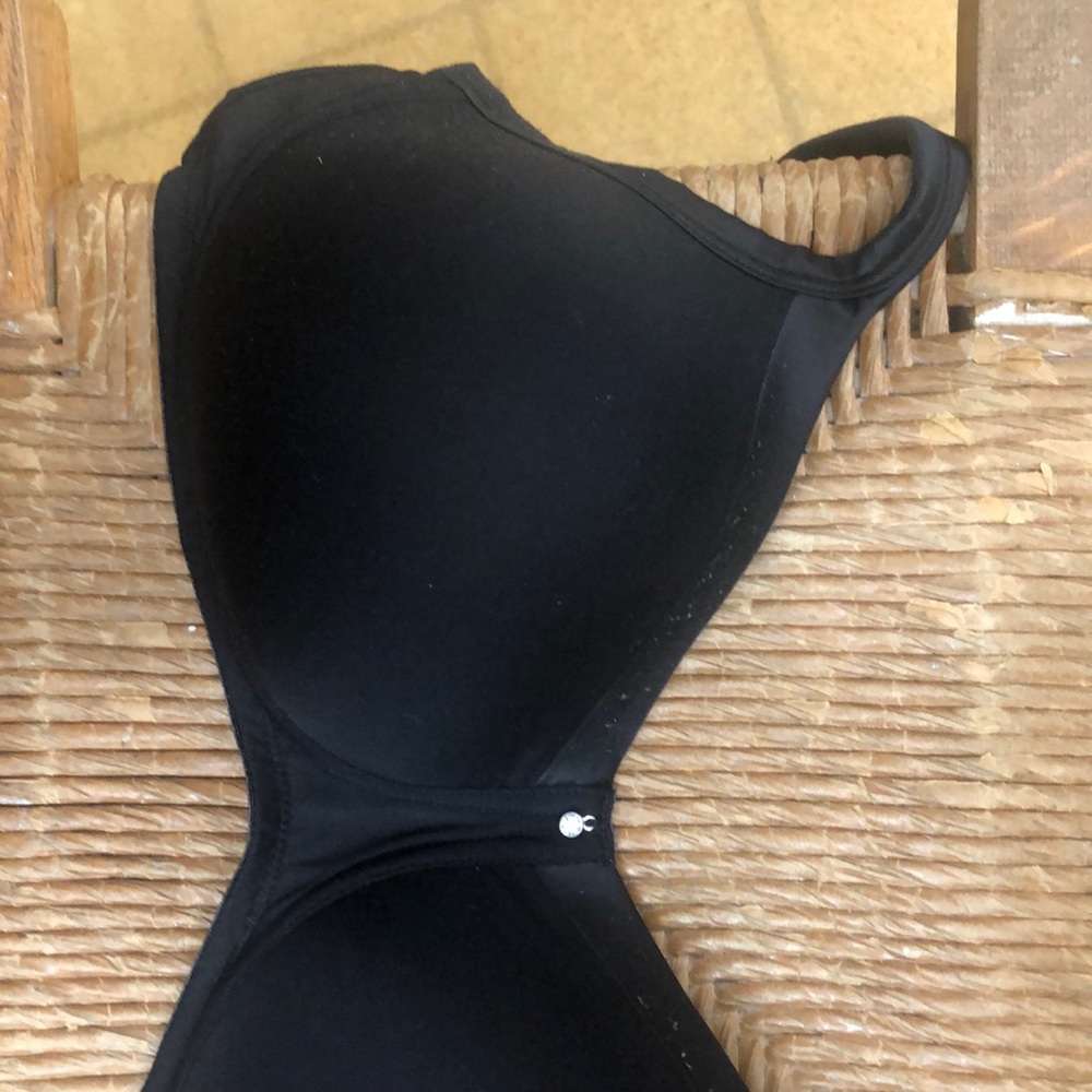 Amoena mastectomies bra